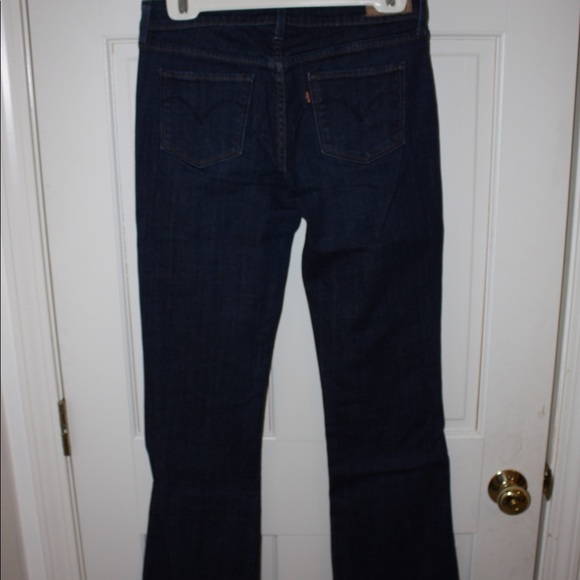 Levi’s - Picture 3 of 3